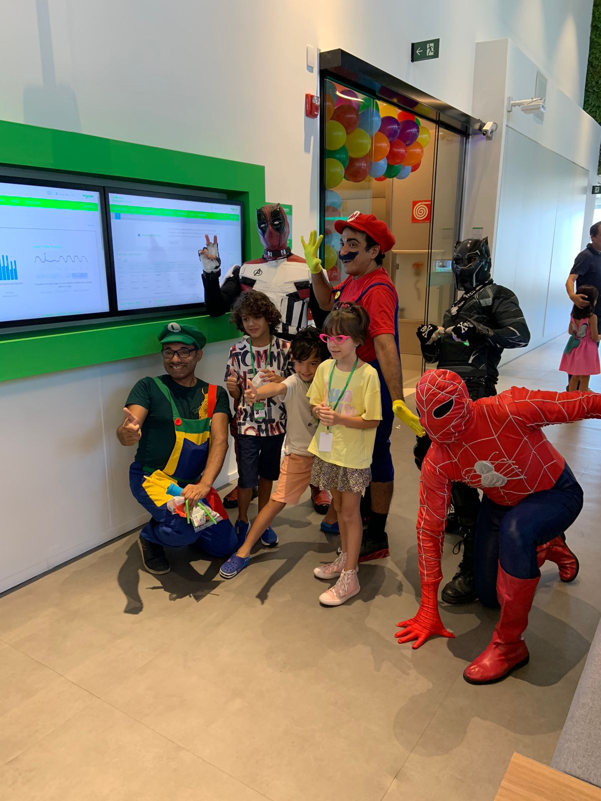 WhatsApp Image 2023-12-04 at 11.52.45.jpeg